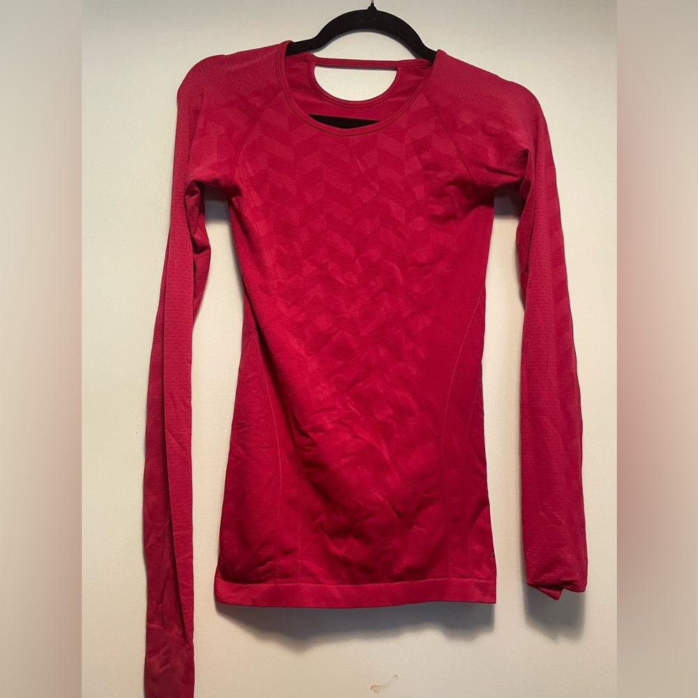 Aspire Pink Workout Shirt Size Small